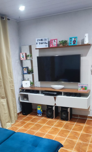 1 Quarto 1 Banheiro, Sala,cozinha.