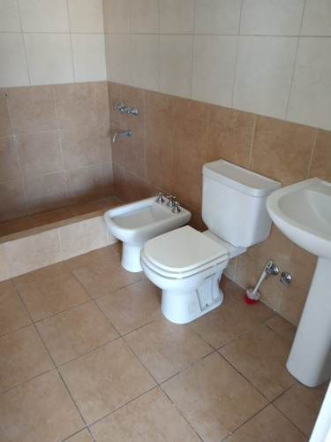 Imagen 5 de 9 de Oficina En Venta En Las Recovas- Pilar, G.b.a. Zona Norte