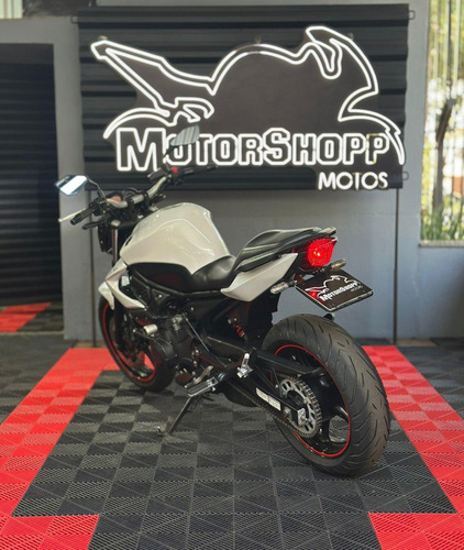 Yamaha Xj6 N Xj6