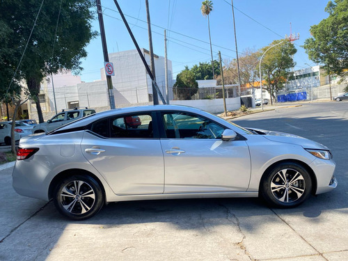 Nissan Sentra 2.0 Advance Cvt