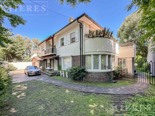 Excelente Entorno Y Arboleda Casa En Venta- Beccar, Vías A Av.libertador