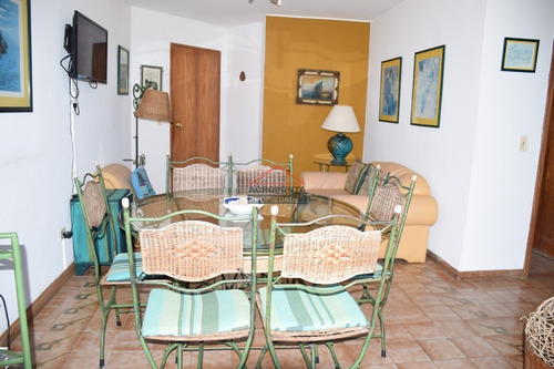 Apartamento En Roosevelt, 2 Dormitorios *- Ref: 2624