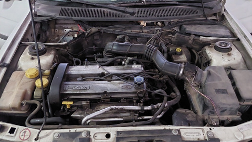 Ford Escort Lx 1.8