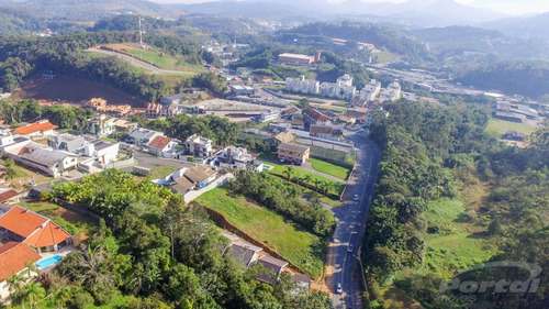 Imagem 19 de 20 de Sobrado No Bairro Tribess, Casa 05, Com 03 Dormitórios, Sendo 1 Suíte, Banheiro Social, Cozinha, Sala De Estar E Jantar, Lavabo, Área De Serviço, 02 Vagas De Garagem, Churrasqueira, Laje, Com Área Co