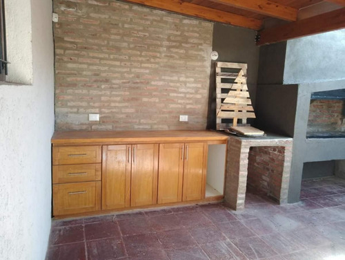 Imagen 16 de 19 de Casa La Calera-los Prados Ii- 3dorm-pileta