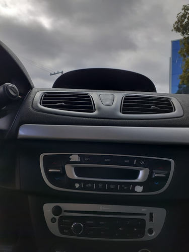 Imagem 12 de 22 de Renault/fluence