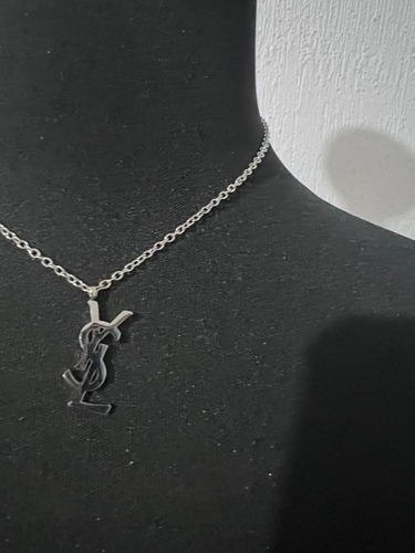 Collar Con Dije Lsy Plateado