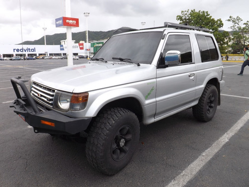 Imagen 1 de 9 de Mitsubishi Montero Dakar
