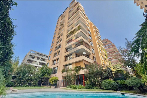 Departamento Con Vista Despejada En Las Condes