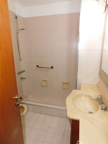 Departamento 3 Ambientes En Venta En San Martin Centro