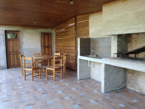 Imagen 12 de 23 de Los Robles,comoda Casa Para 8 Personas, 2 De La Playa