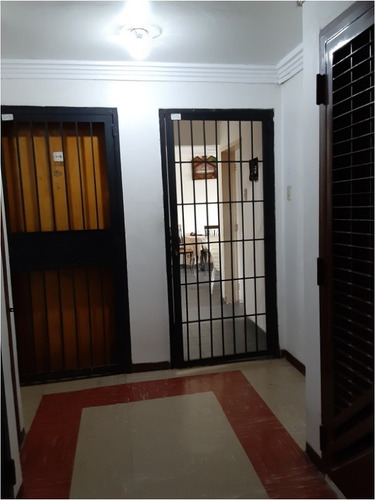 Imagen 2 de 10 de Apartamento Naguanagua Los Guayabitos Oportunidad Foa-1741