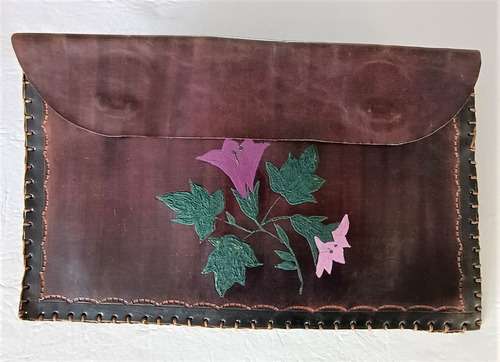 Cartera Tipo Sobre En Cuero Artesanal Decorada A Mano Usad 