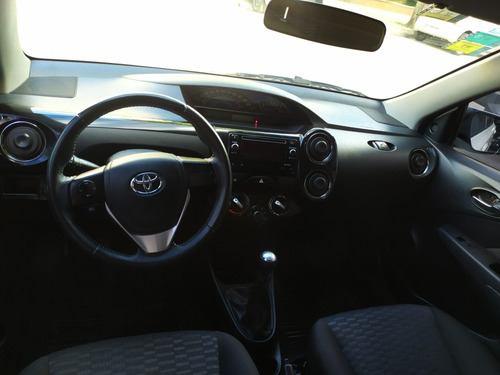 Toyota Etios 1.5 Xls 2016