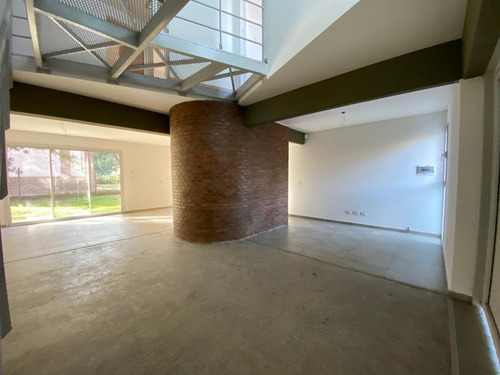 Imagen 4 de 19 de Casa 3 Dormitorios Con Cochera En Venta Acepta Departamentos Como Parte De Pago Fisherton