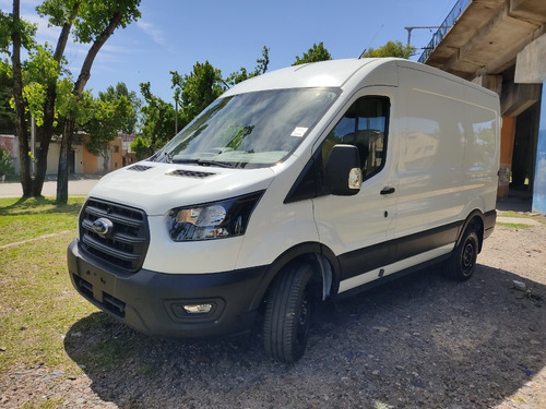 Ford Transit 2.2 Furgon Mediano 350m