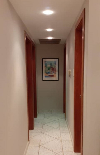 Imagen 11 de 19 de Apartamento En Venta