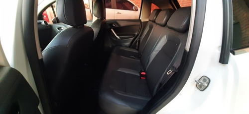 Imagen 10 de 11 de Citroën C3 2015 1.6 Exclusive Vti 115cv