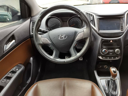 Hyundai Hb20x 1.6 16v Style Flex 4p Automático