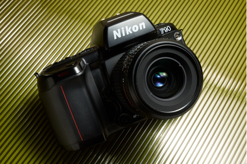 Nikon F90 + Af Nikkor 35 80mm F/4,  5.6