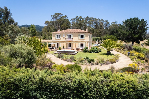 Magnifica Casa Estilo Provenzal