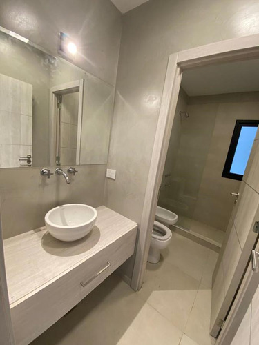 Casa 4 Amb C/ 2 Cocheras Y Pileta - Terravista