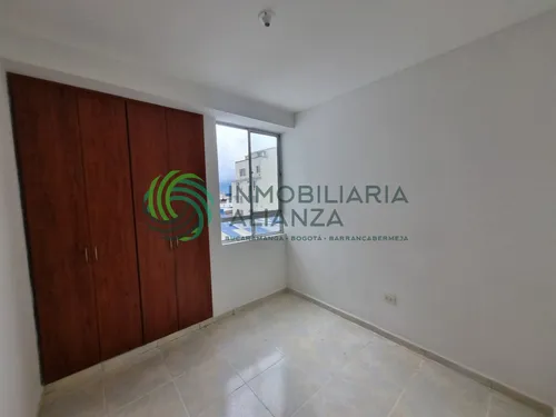 Apartamento En Venta En Comuneros. Cod V61733