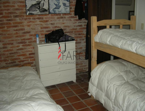 Casa En La Península 5 Dormitorios Con Parrillero Y Garage-ref:32755