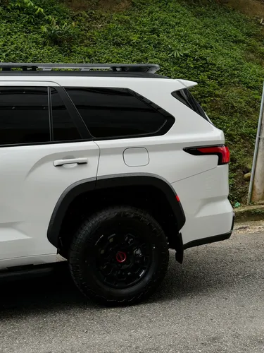 Toyota Sequoia 3.5 V6 Trd Pro