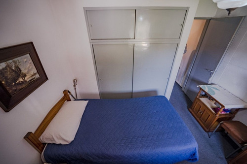 Casa Venta 4 Ambientes Olivos-permuta