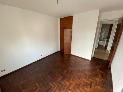 Imagen 5 de 18 de Vendo Departamento 3 Dormitorios Excelente Ubicacion Sobre Buenos Aires
