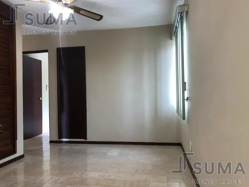 Casa En Venta En Col. Lomas De Rosales, Tampico Tamaulipas.