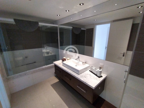Apartamento En Zona De Roosvelt- Ref: 4526
