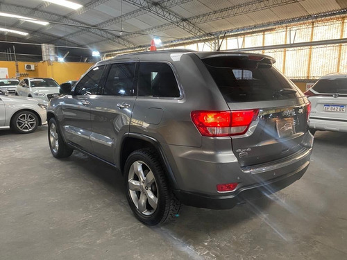 Imagen 14 de 25 de Jeep Gran Cherokee Overland