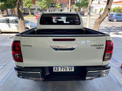 Toyota Hilux 2.8 Cd Srx 177cv 4x4 At