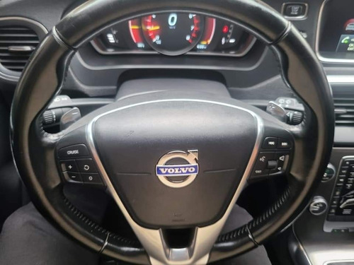 Imagen 8 de 15 de Volvo V40