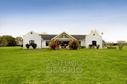 Imagen 2 de 30 de Casa En Venta De 510m2 Totales, En El Haras Argentino Farm Club