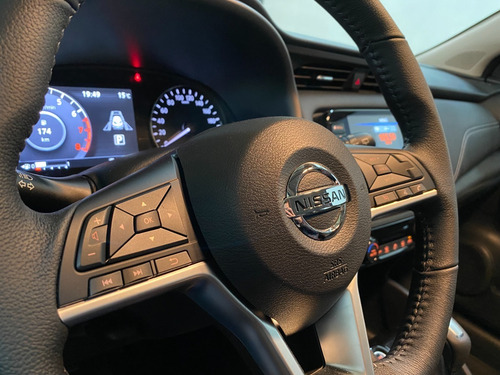 Imagen 8 de 15 de Nissan Kicks 1.6 Exclusive Cvt 2022