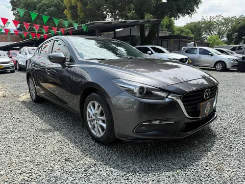 Mazda 3 2.0 Touring At
