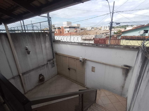 Imagem 14 de 15 de Casa - Geminada, Para Venda Em Contagem/mg - Imob76