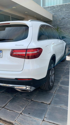 Imagen 2 de 10 de Mercedez Benz Glc Primera Mano