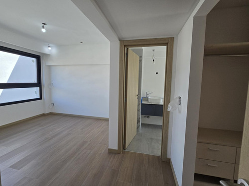 Exclusivo 5 Ambientes Domotizado Con Quincho Y Terraza Propia