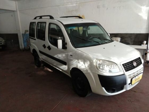 Imagem 3 de 8 de Doblò Attractive 1.4 8v (flex)