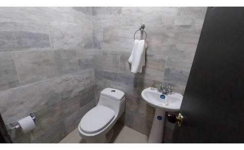 Arriendo Lote Con Oficinas Autopista Cali Yumbo