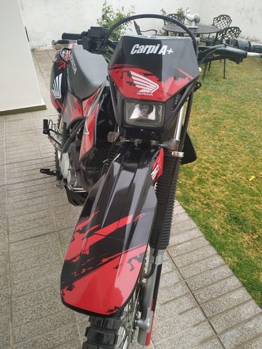 Imagen 4 de 5 de Honda Tornado