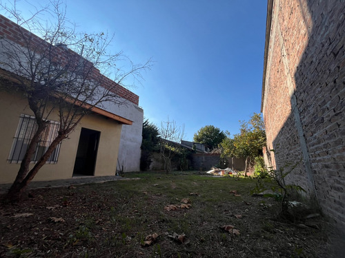Depto Monoambiente Con Terreno Propio - 203 M2 - Berazategui