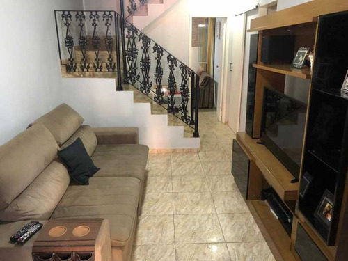 Imagem 6 de 15 de Ampla Casa Com 4 Quartos Em Condomínio Fechado. Ótima Localização, Próximo À Padaria, Supermercado, Escolas, Estação De Trem E Via Light - Sicn40001