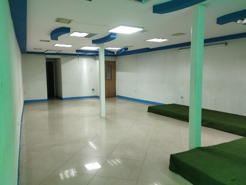Edificio En Alquiler En Puerto La Cruz
