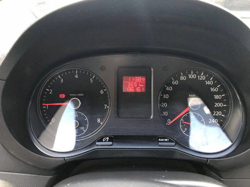 Imagem 9 de 9 de Volkswagen Fox 1.6 Mi 8v Flex 4p Manual