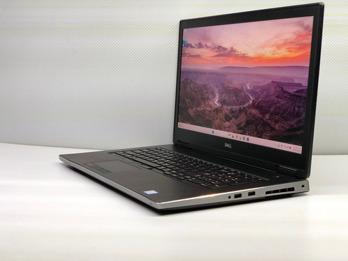 Dell Precision 7730, I7 8va Gen, 64gb Ram, 2tb Ssd, Uhd Negro (Reacondicionado)